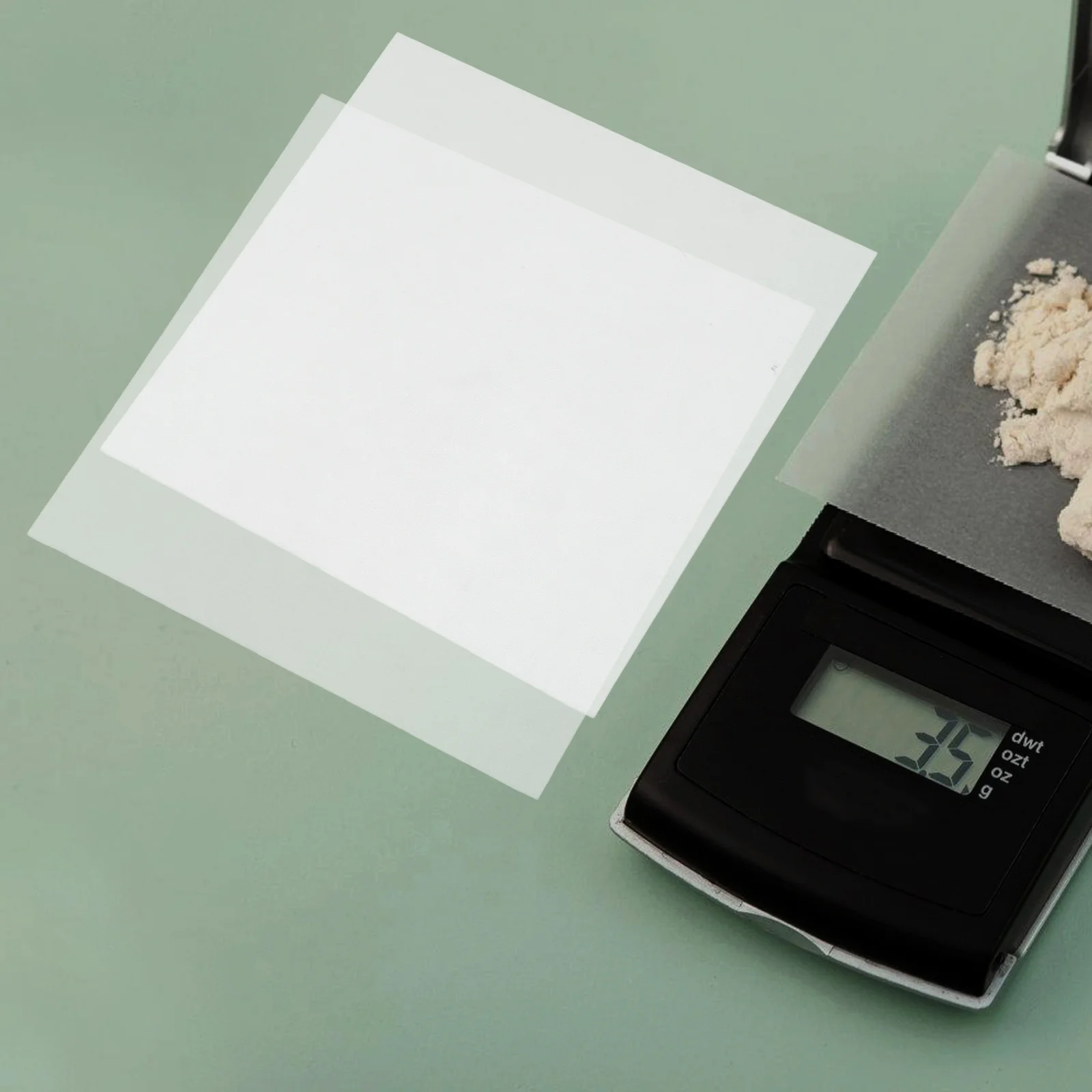 

500pcs Cellulose Weighing Paper Non-Stick Non-Absorbent Smooth Gloss Sheets Accurate Measurement Laboratory Use Durable