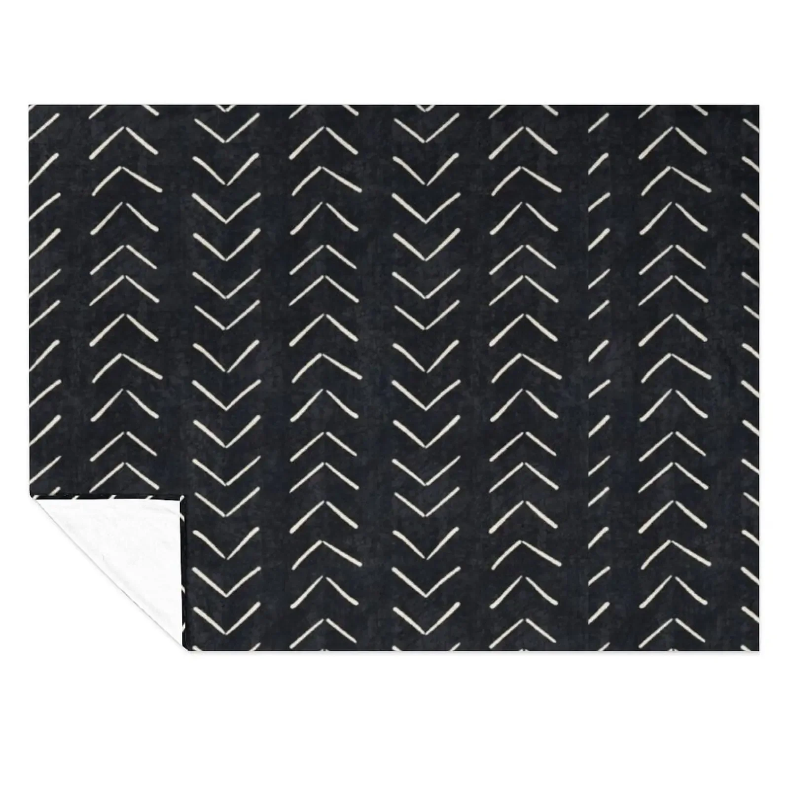 

Mudcloth Big Arrows in Black and White Throw Blanket Shaggy warm for winter Decoratives Bed covers Blankets