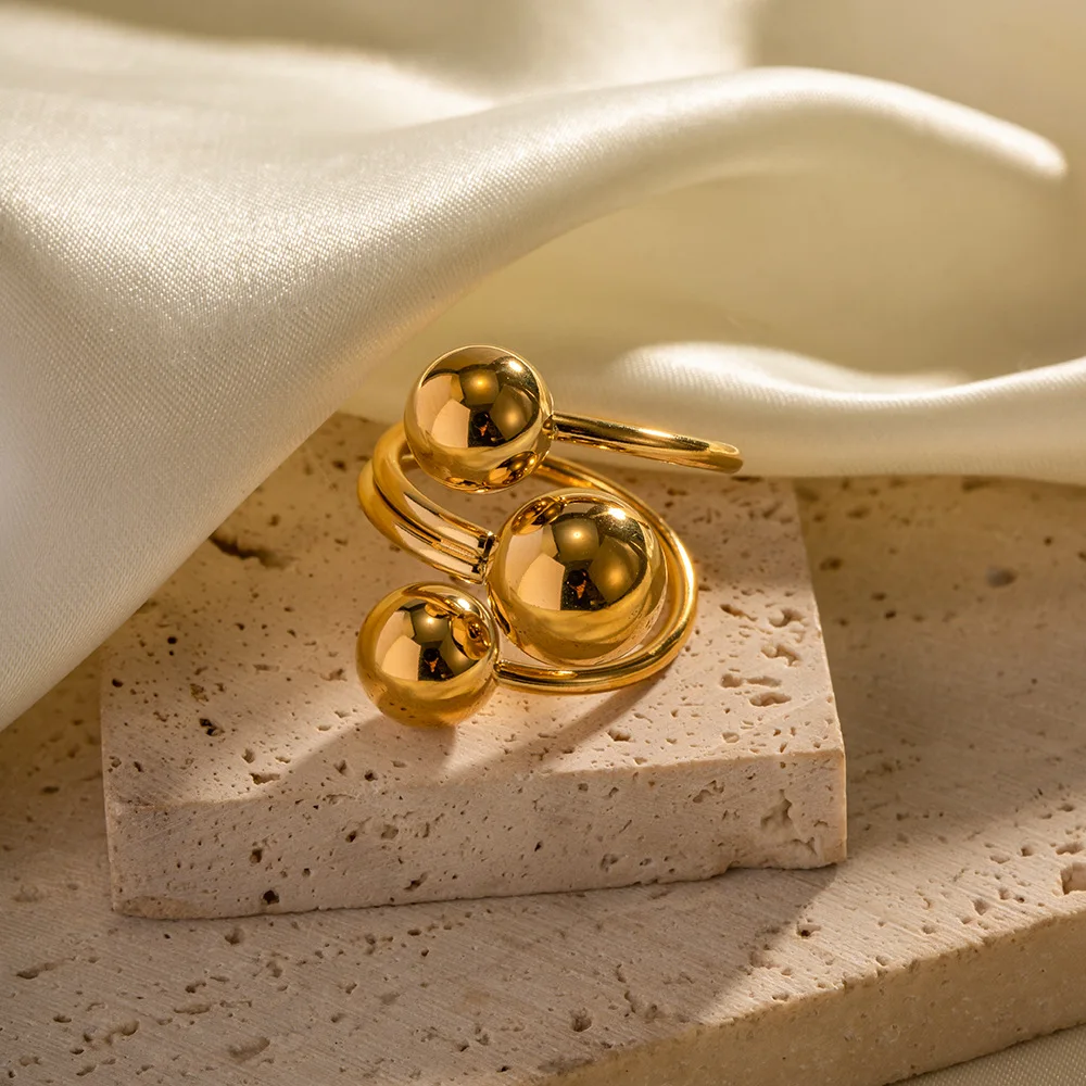 

Stainless Steel PVD 18K Gold Plated Tarnish Waterproof Three Ball Twist Rings For Woman Jewelry Wholesale INS