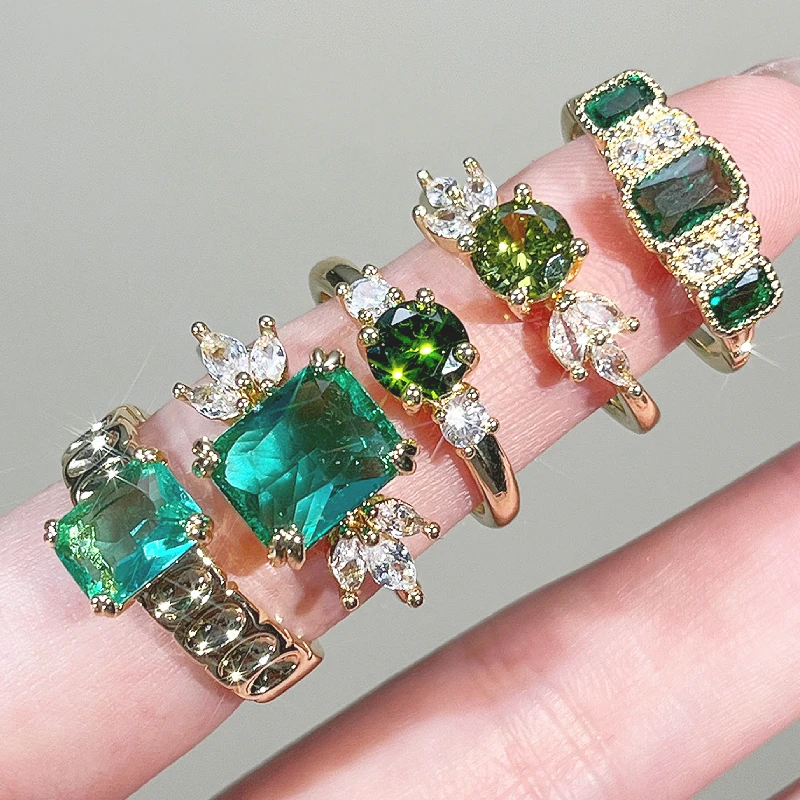 Huitan New Chic Emerald Green Cubic Zircon Stackable Rings Set Women Gold Color Multi Style Daily Party Wedding Finger Jewelry