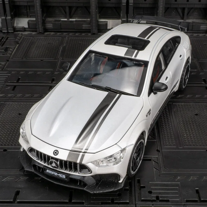 1:24 modelo de carro em liga Mercedes GT63, brinquedo regenerador infantil, portas e capô do motor, porta-malas pode ser aberto