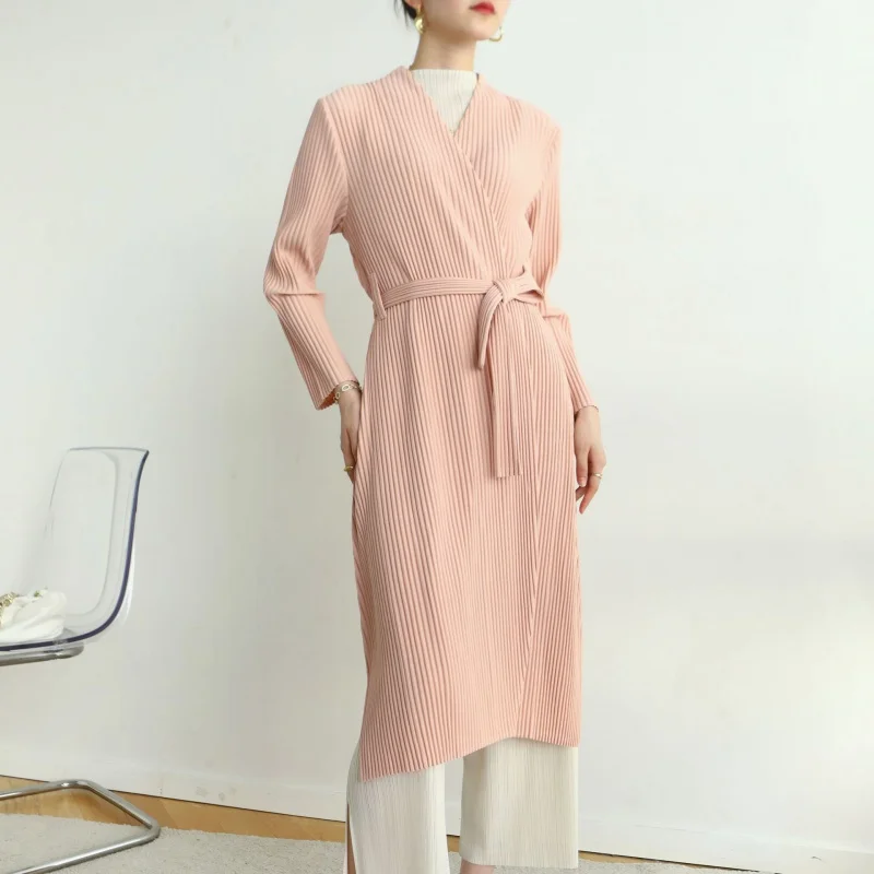 Boutique MIYAKE Autumn Spring High end Pleated Thick Fabric Temperament Commuting Elegant Long Trench Lace Up Coat [8090]