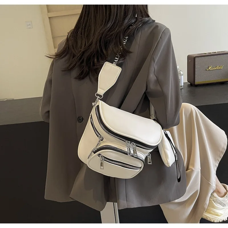 

Модная поясная сумка 2025 года для женщин, кошелек через плечо с шипами и широким ремешком, большая вместительная сумка-органайзер для телефона и косметики