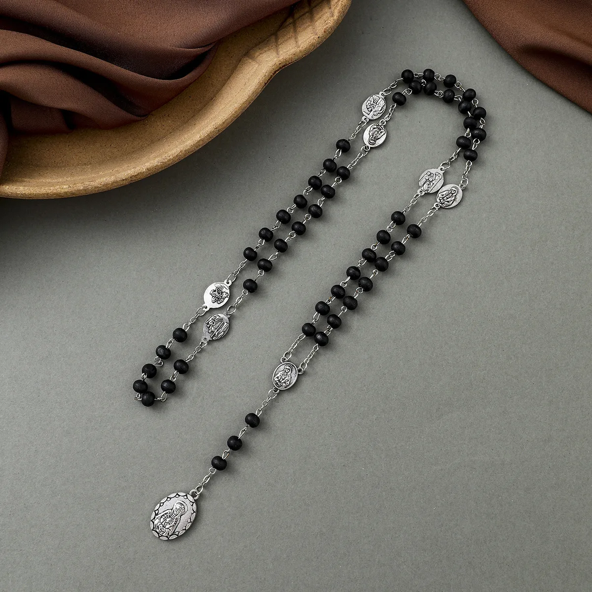 New Hot Sale Seven Bitter Rose Pine Necklace Pendant Catholic Rosary Baptism Jewelry Dropshipping