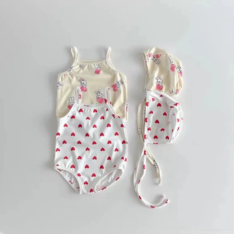 2023 Summer Baby Swimwear 0-3Years Newborn Girl Sleeveless Heart Print Swimsuit Cartoon Rabbit Beachwear Bathing Suit with Hat