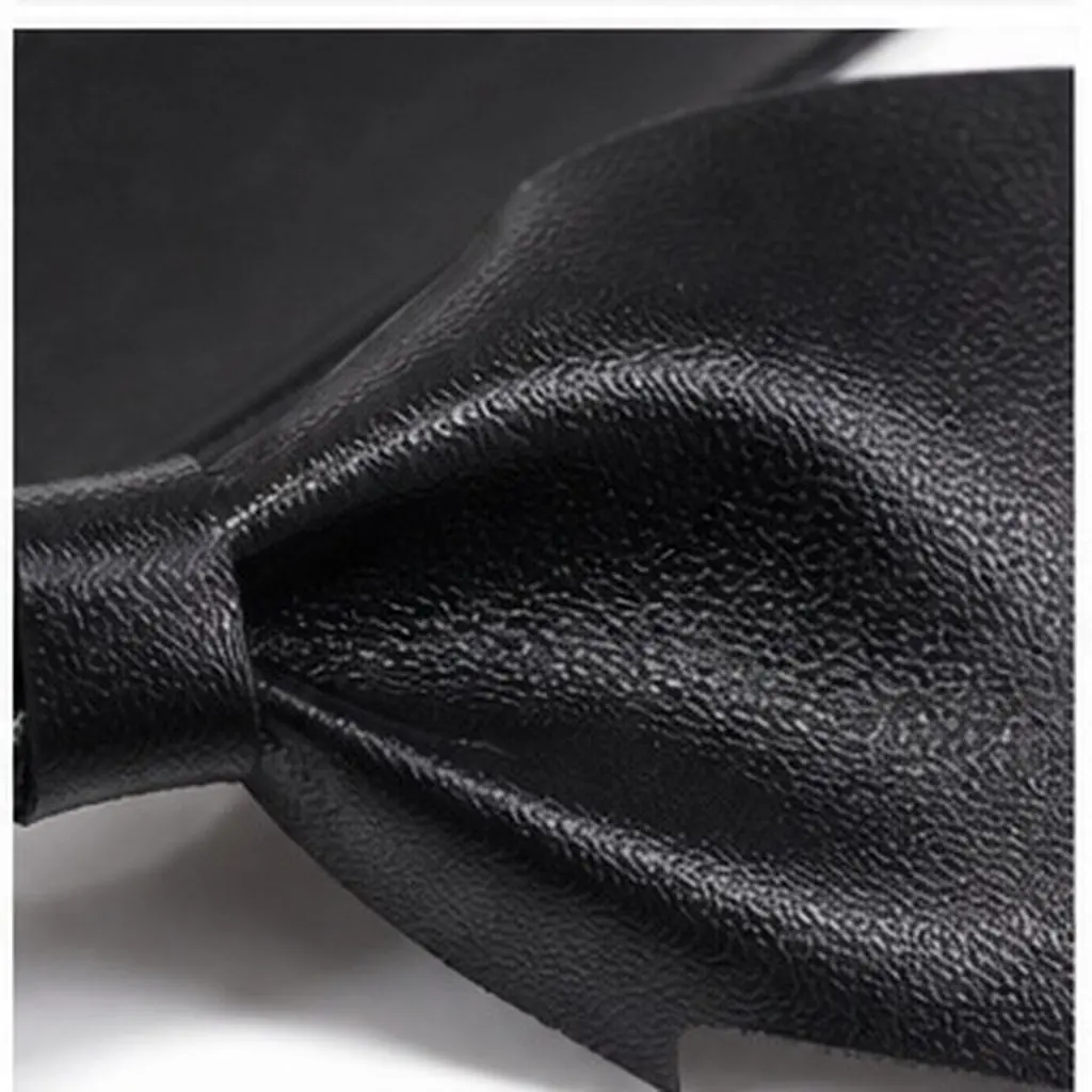 4Pcs Bat Wing Hair Clips Realistic Vibrating Gothic Hair Accessories Perfect for Halloween Party Masquerade Cosplay Stage