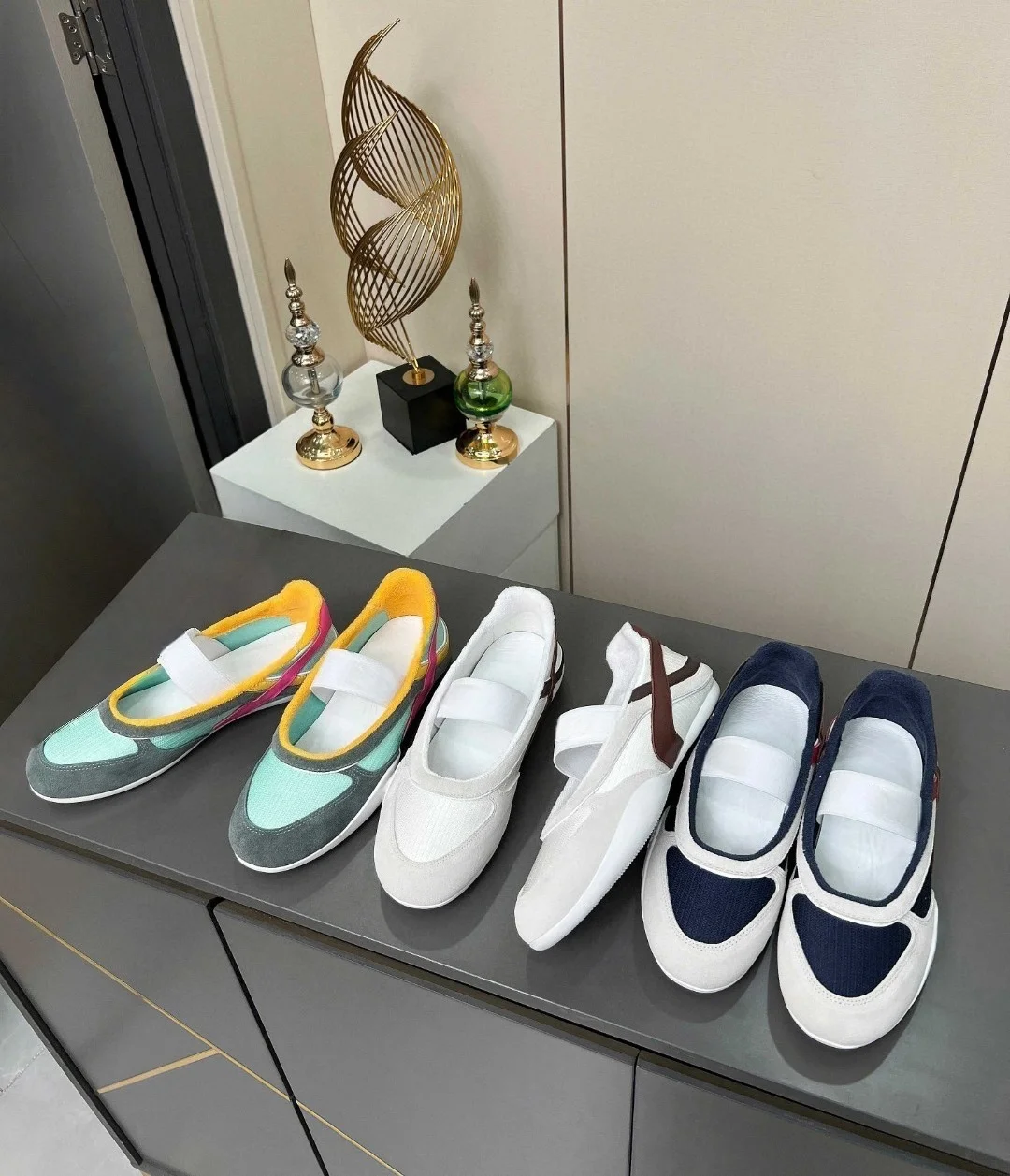 New Summer Women's Training Shoes British Style Athletic Flat Shoes Wide Velcro Casual Mary Jane Shoes Versatile and Breathable view 6