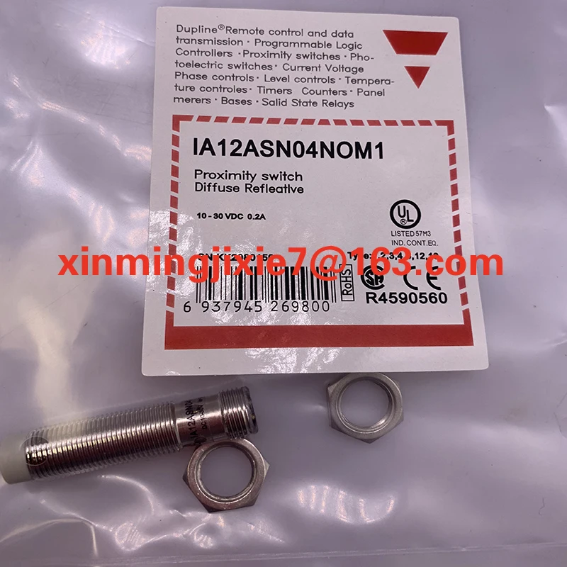 New in stock with warranty guarantee sensor original IA18DSN08NOC IA18DSN08POC IA12ASN08POM1  IA12ASN08POM1  proximity switch