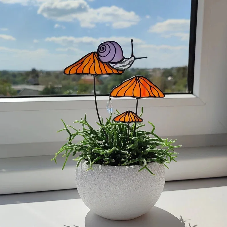 New Stained Glass Orange Mushroom Plant Stakes on Snail Small Pendant Garden Decoration Crafts
