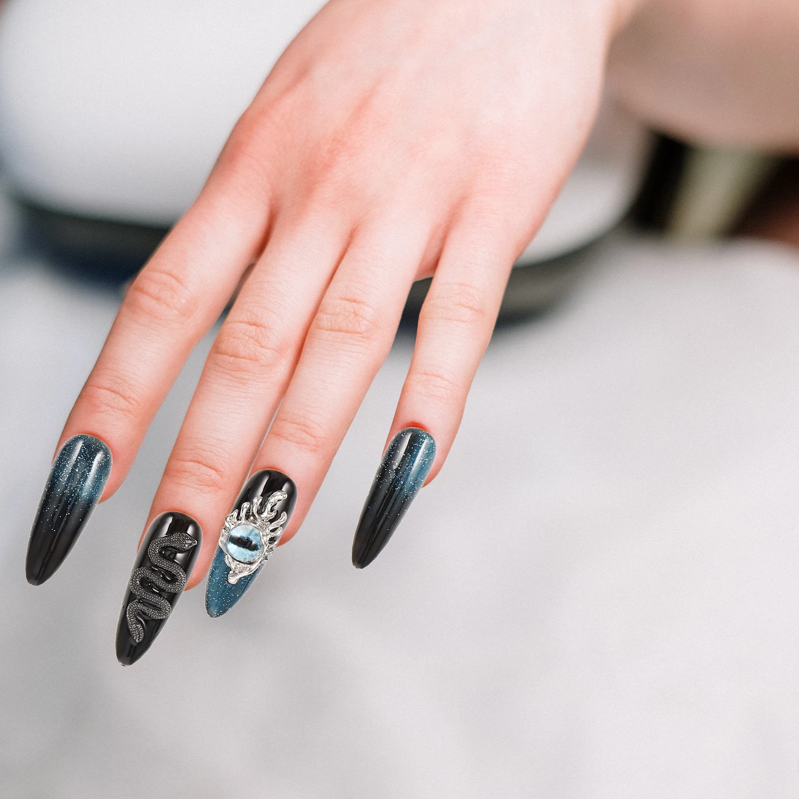 

1 set 1 Set False Tips Fake Nails Stylish Adhesive Nail Stickers Long Press On Nails Full Cover Decorative Women Manicure Kit