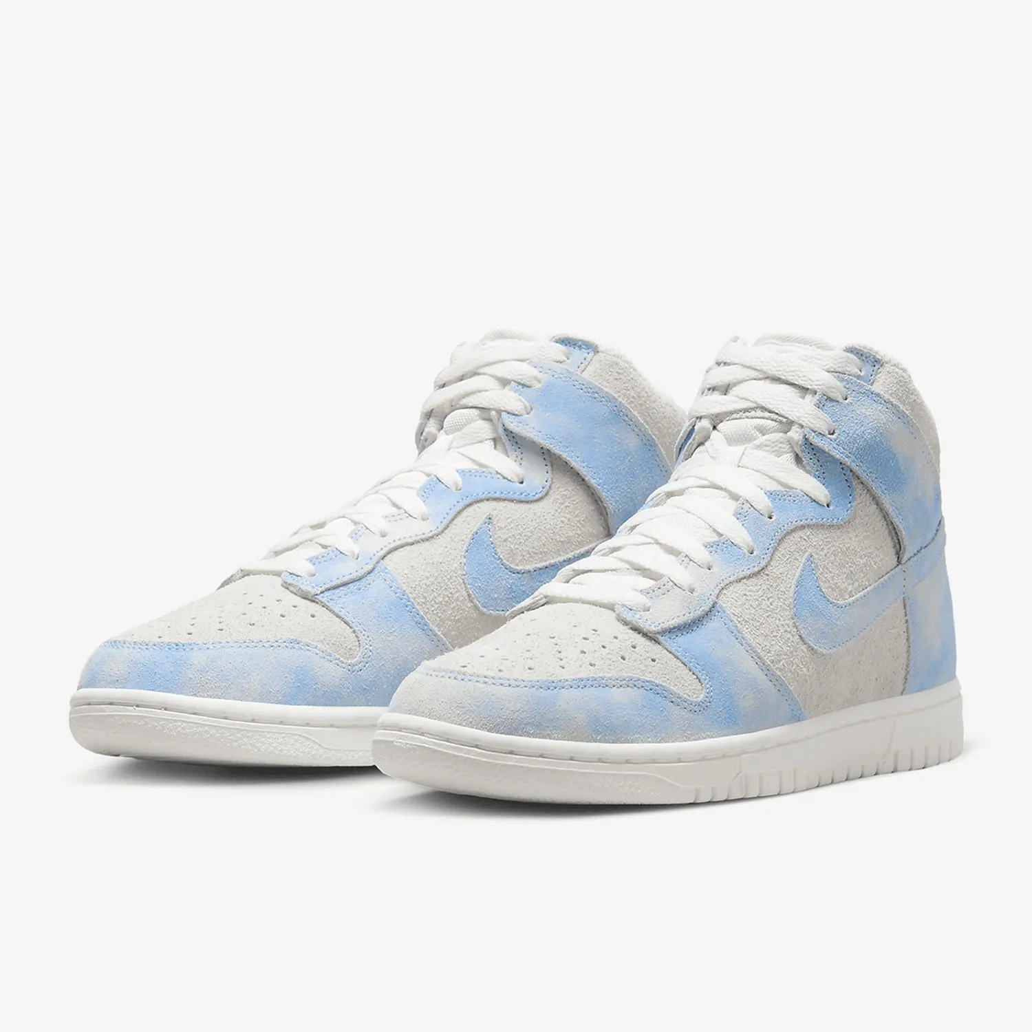 

Nike Genuine Dunk High SE Women's Lightweight High-Top Skate Shoes FD0882-400