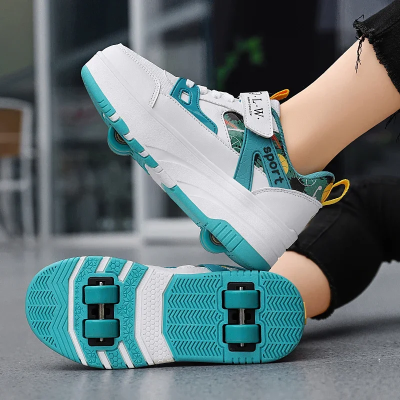 Hot Selling Four Wheeled Walking Shoe Youth Roller Skating Shoe Student Leisure Shoes Outdoor Sports Shoe Thick Soled Ice Skates