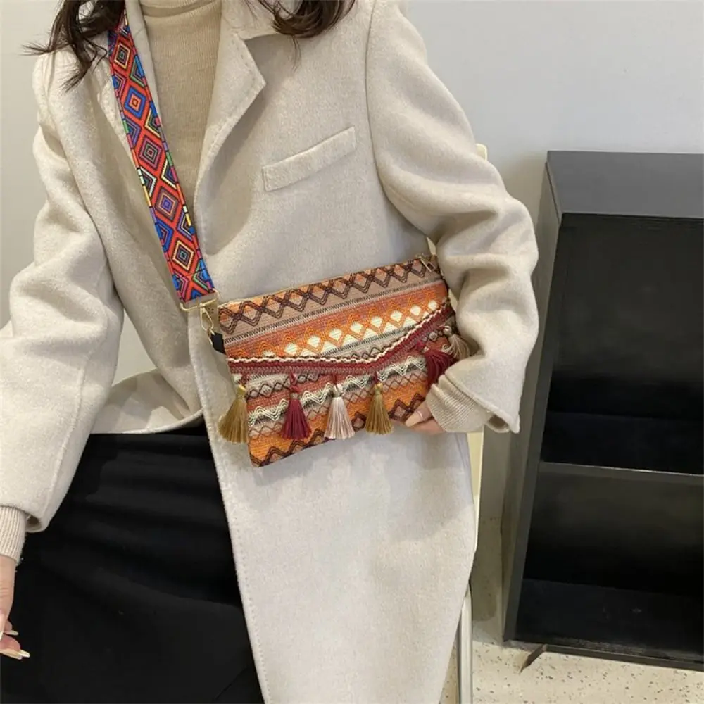 Bolso de mano geométrico que combina con todo, bolso tejido de estilo coreano, bolso de hombro bohemio de gran capacidad, bolso de hombro con flecos para mujer