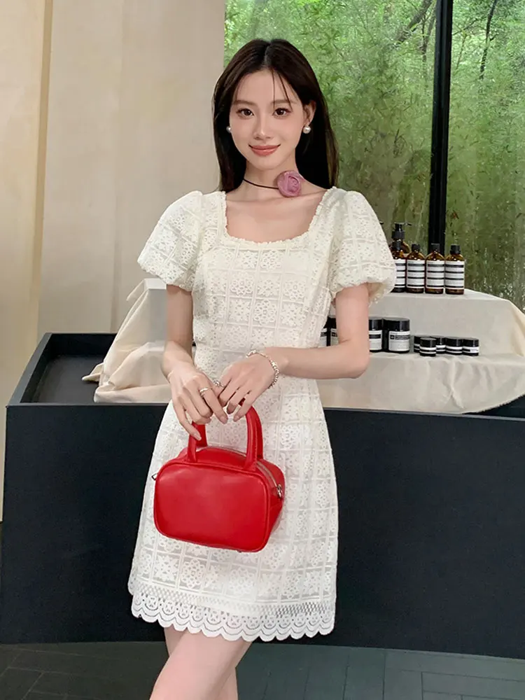 Summer French Elegant Lace Dress Vintage Square Collar White Backless Mini Dress Robe Chic Sundress Office Lady Party Vestido