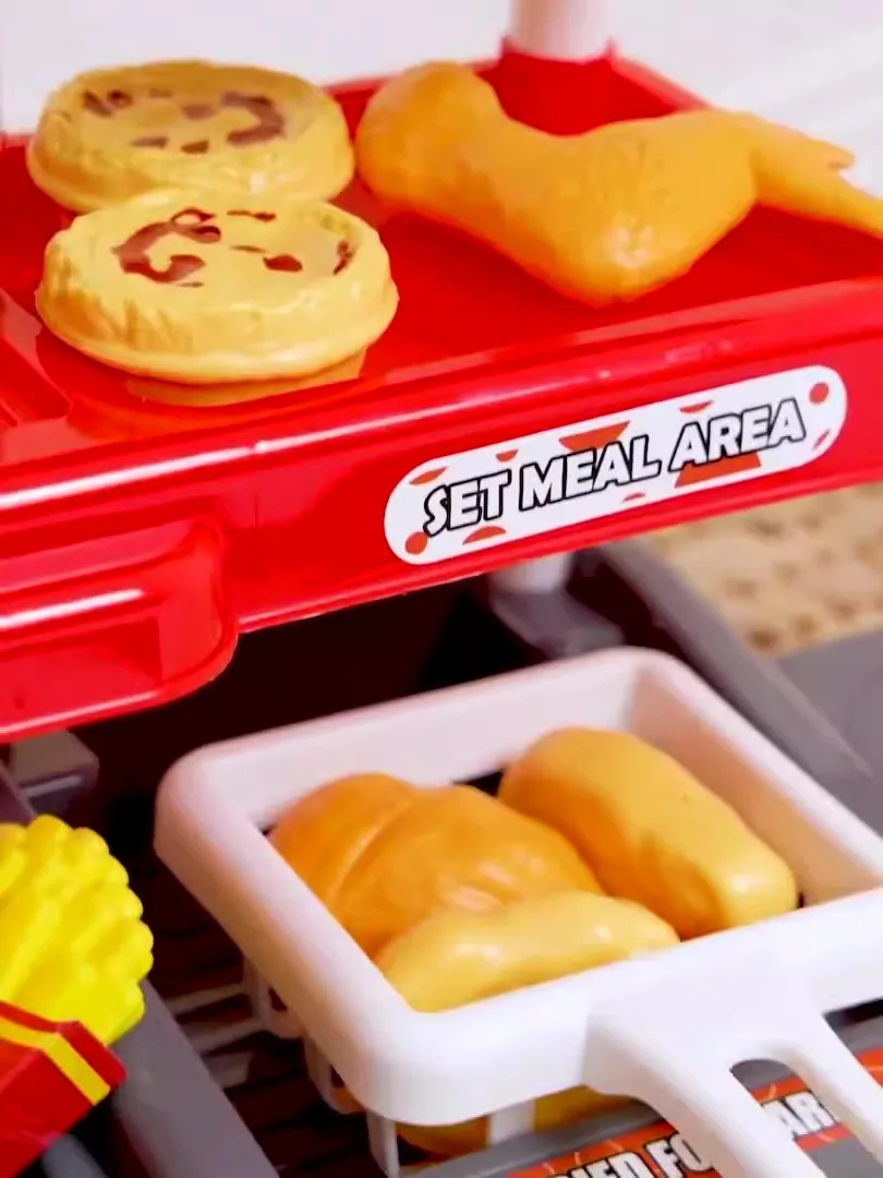 

Набор игрушек для ролевых игр «Гамбургер и курица» из 71 предмета для детей – Игровой набор для симуляции повседневной жизни – Рождественский подарок для детей