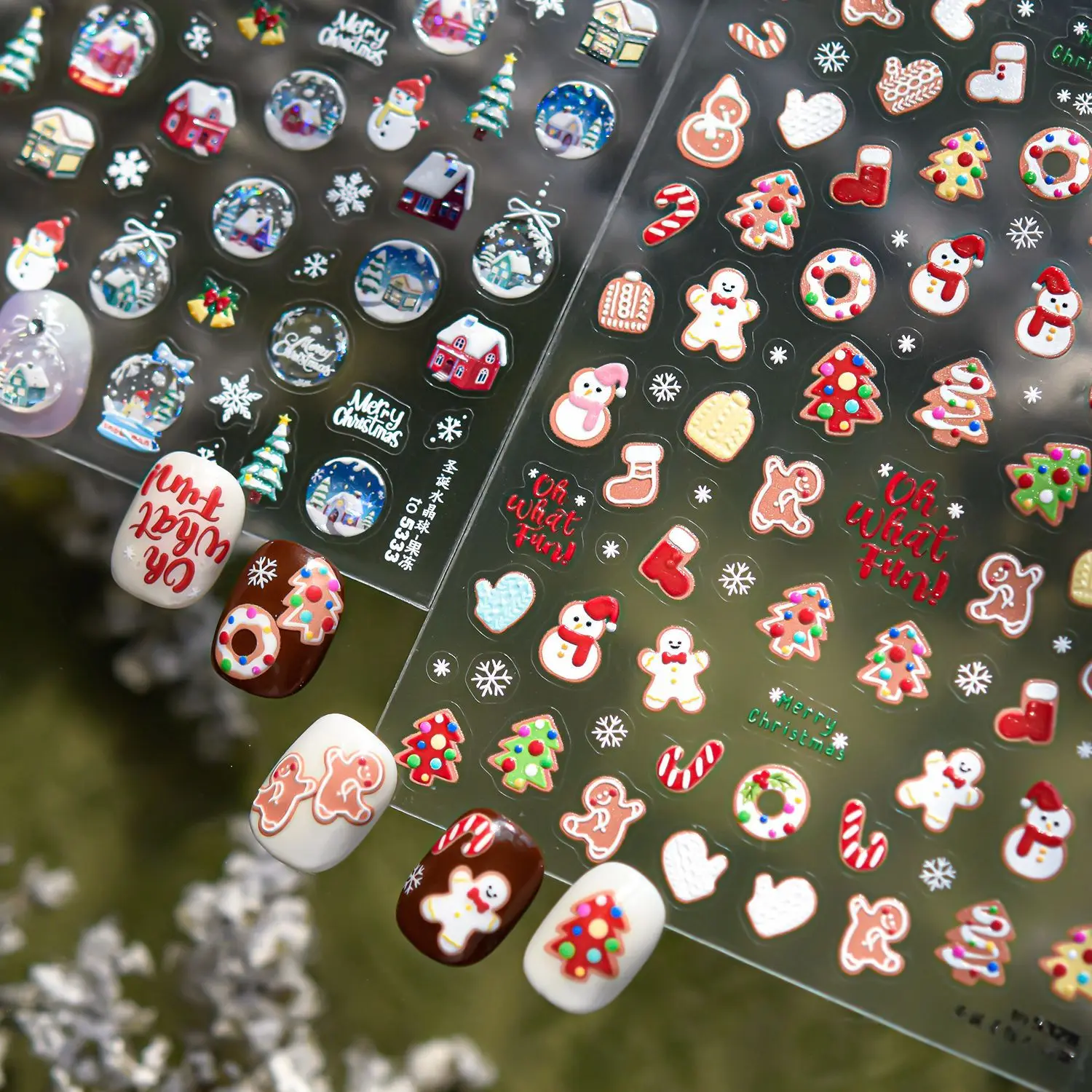 สติกเกอร์ติดเล็บลายนูน 5 มิติ ลายคริสต์มาสฤดูหนาว มนุษย์ขนมปังขิง ลูกบอลคริสตัล ตกแต่งเล็บ 3 มิติ สติกเกอร์ตกแต่งเล็บปีใหม่