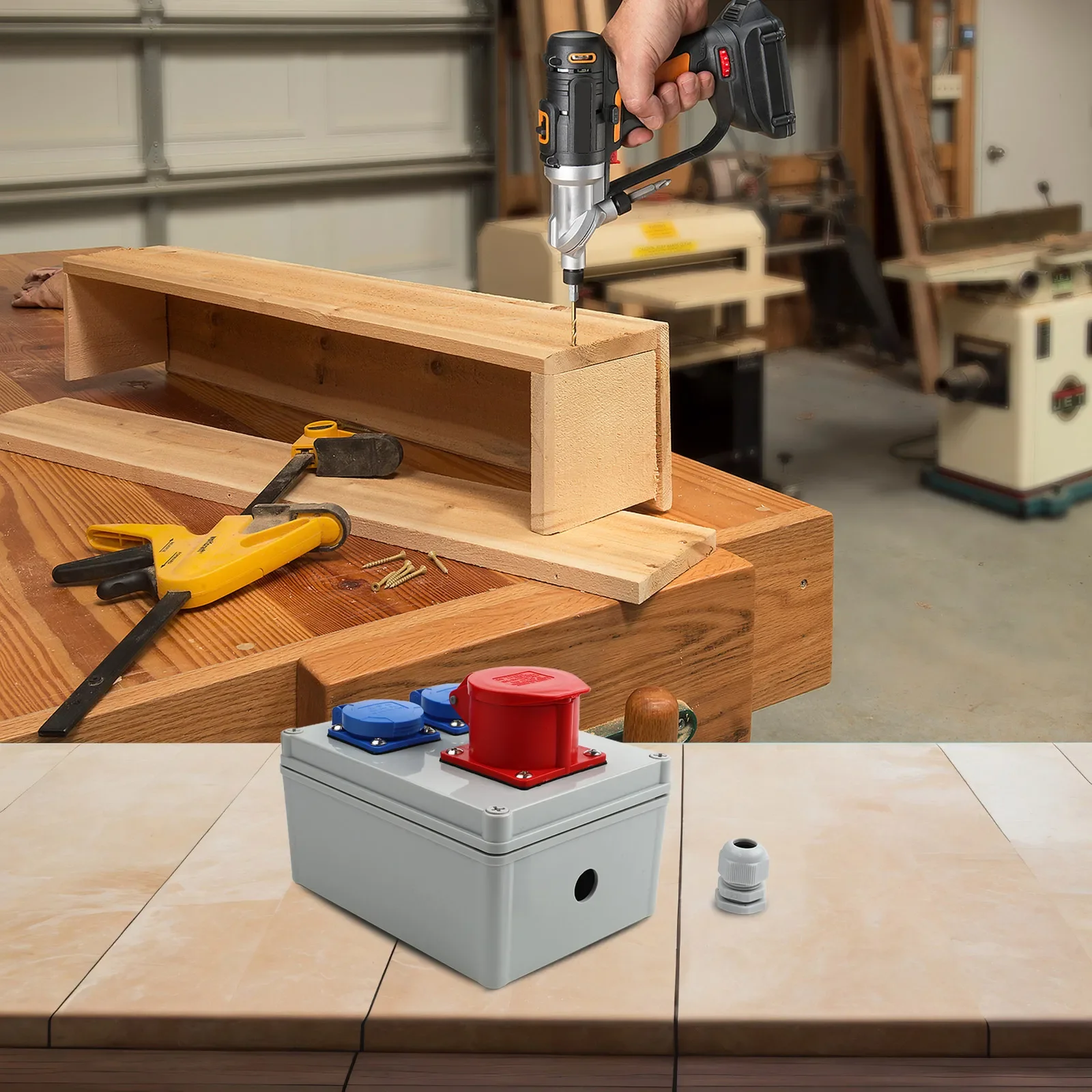 For Construction 5.74*4*7.76in IP44 Distribution Box High-quality Materials For Workshops For Construction Sites