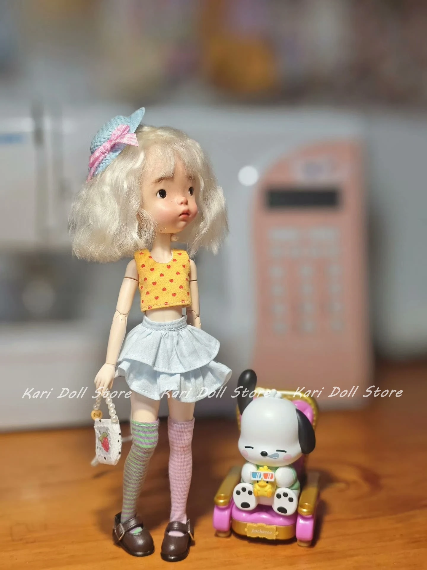 

Kari Doll Одежда и юбки Пудрово-синяя короткая юбка желтая жилетка милый комплект для куклы Landazz Landoudou