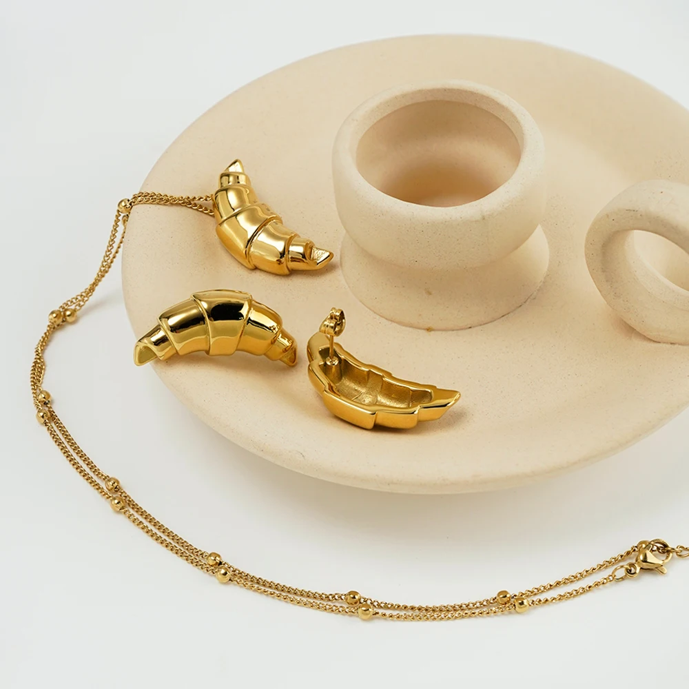 

ENFASHION Para Mujer Croissant Pendant Necklace For Women's Stainless steel 18K Gold Plated Fashion Earrings Jewelry Set P243514