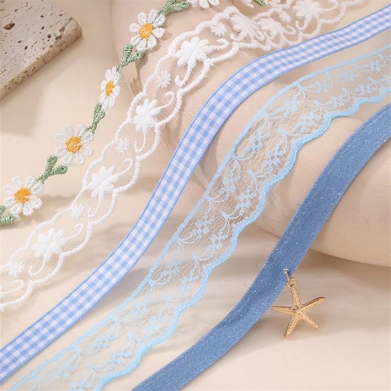 5pcs/set Charming Lace & Plaid Floral Choker – Soft Ribbon Tie Necklace for a Sophisticated Look.