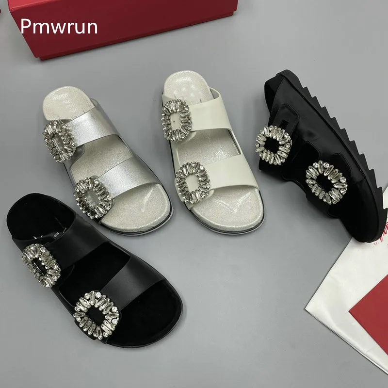 2024 summer flat slippers with diamond square buckle tight serrated non-slip lines simple and generous casual fashion