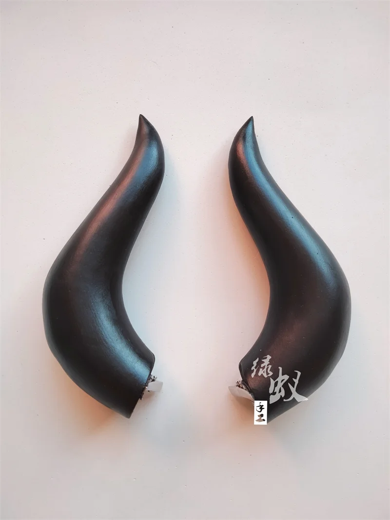 Anime Nico Robin Cosplay cuernos tocado pinza para el pelo accesorios de Cosplay accesorios de tocado