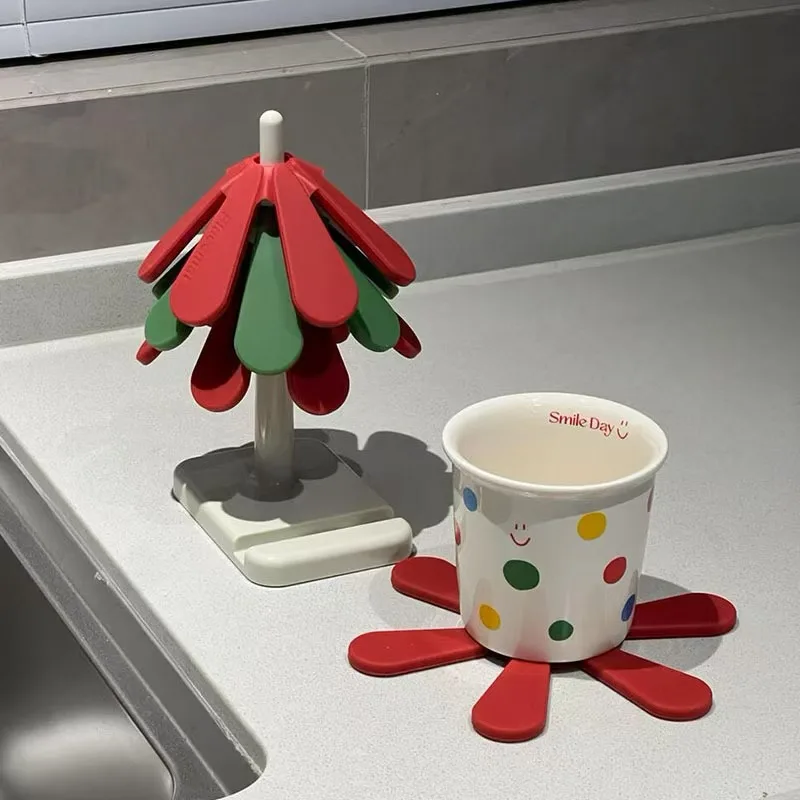 

Kitchen artifacts Christmas tree insulation pad high temperature resistant high-end cactus placemat tea coaster anti-scalding