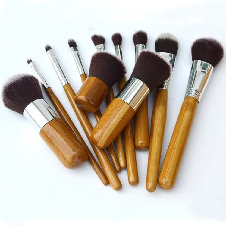 11-delige make-upborstels met natuurlijk bamboe handvat Hoge kwaliteit Foundation Blending Cosmetische make-up tool met katoenen tas voor dames