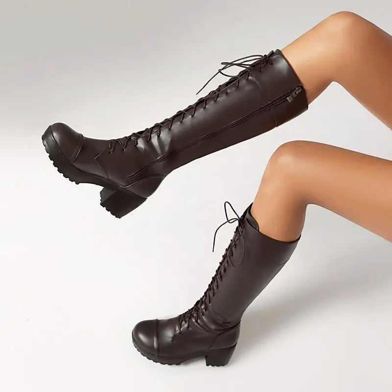 

REAVE CAT 2025 Новое поступление, женские сапоги до колена на молнии со шнуровкой, большие размеры 48, для отдыха, Bota, круглый носок, блочные каблуки, платформа 5,5 см