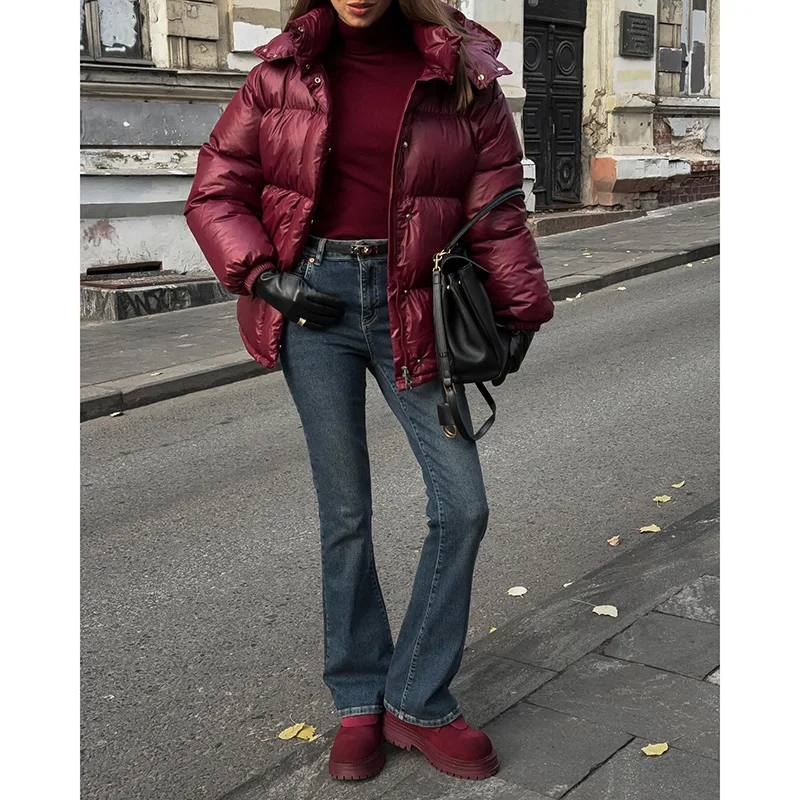 Moda Borgogna Vino Rosso Manica intera Donna Cappotto in cotone Colletto alla coreana Cerniera Parka petto 2024 Lady Commute Street Capispalla