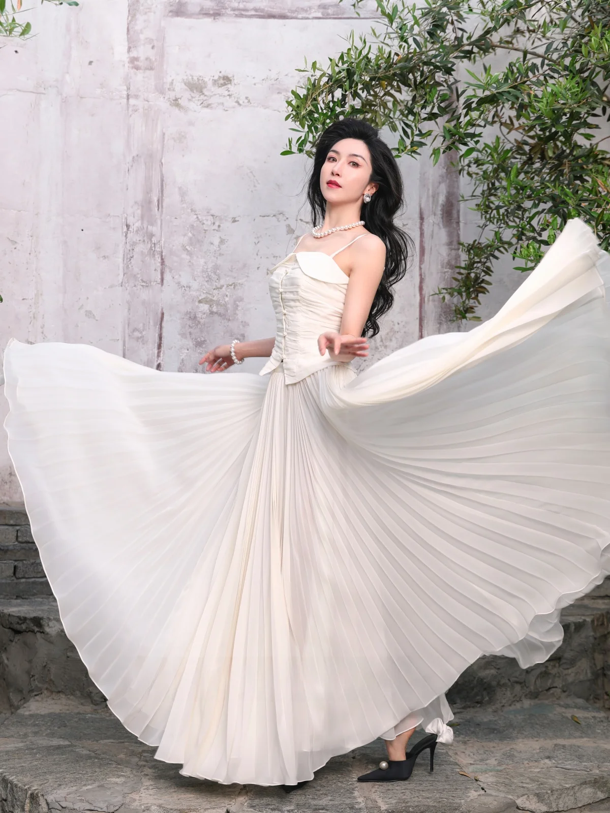 

Ele Pleated Top And Midi Skirt Set by Xuan ng Jie in Cloud White Perfect for Summer Faionable Two-Piece Polyester Fiber