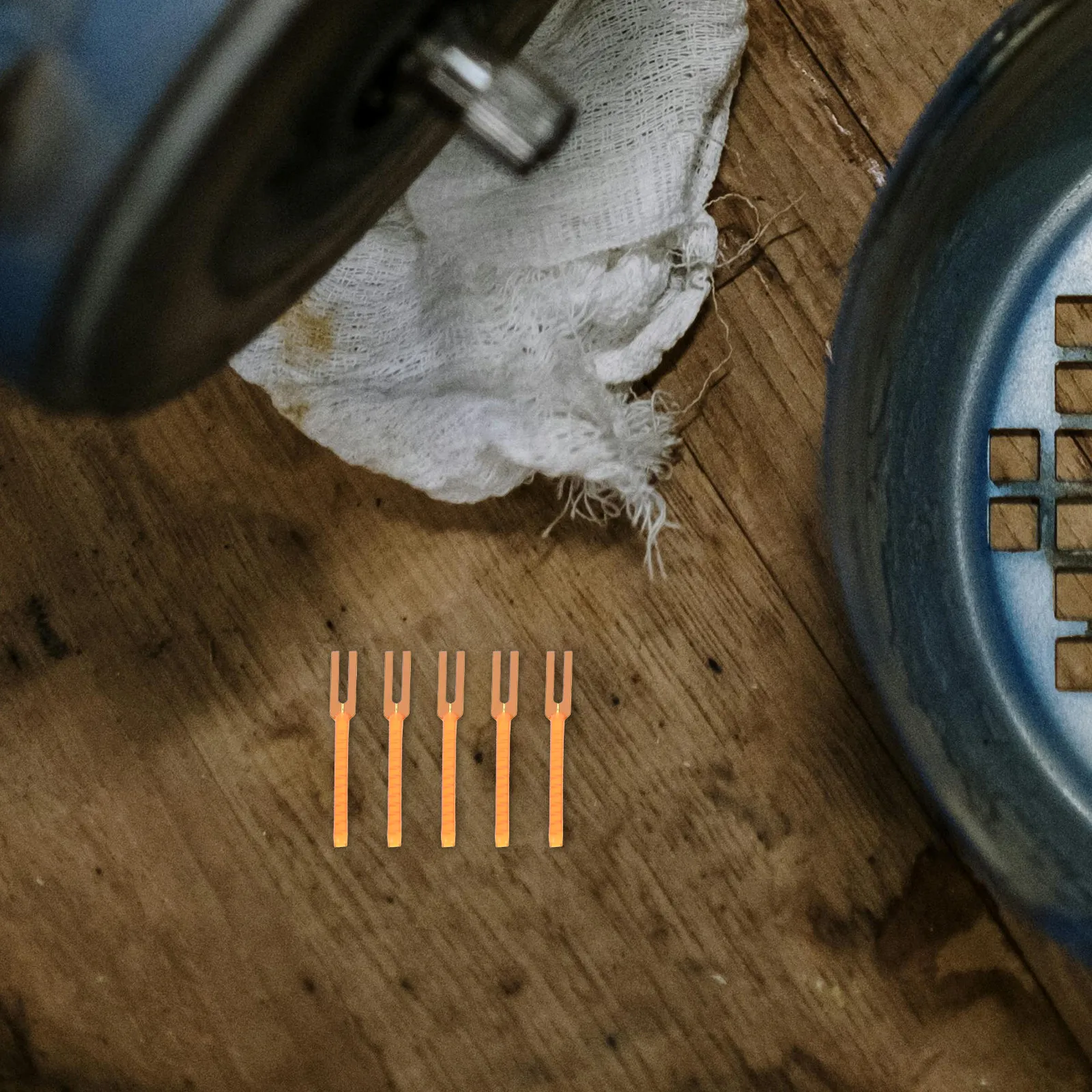 

20 шт. 25-мм гибкая светодиодная нить 2200K (теплый белый свет) для светильников: стабильная работа, долгий срок службы