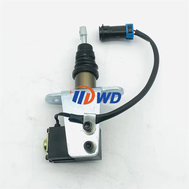 

4935573 C4935573 Fuel Pump Stop Solenoid 24V for Cummins 6B 6C8.3 L8.9 G8.3 Engine