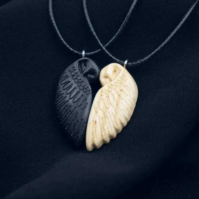 Lucky Owl Pendant Necklace Handmade Animal Pattern Silver Plated Couple Jewelry for Daily Date Night Wear