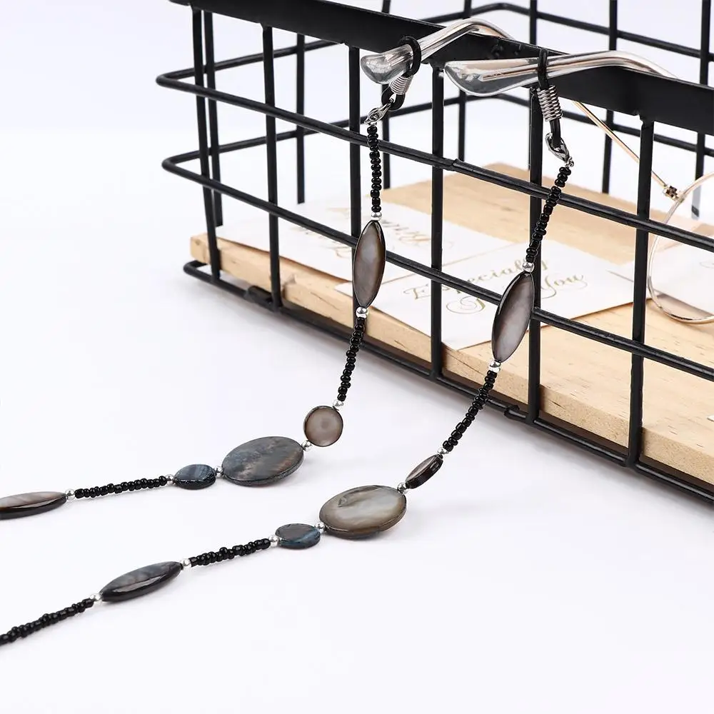 

Fashion Shell Beads Glass Beads Women Eyewear Retainer Beaded Eyeglass Lanyard Sunglasses Chain Glasses Chain