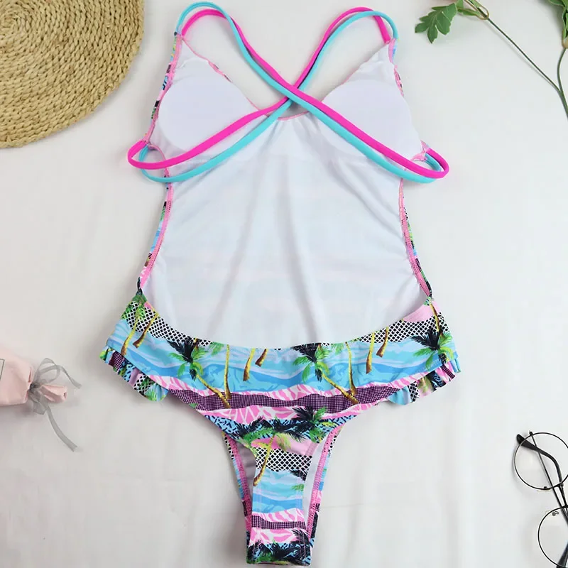 2024 sexy einteilige Badeanzug Bade bekleidung Frauen gekräuselt Doppel kreuz gurte V-Ausschnitt Blume Kokosnuss baum Druck Badeanzug Beach wear