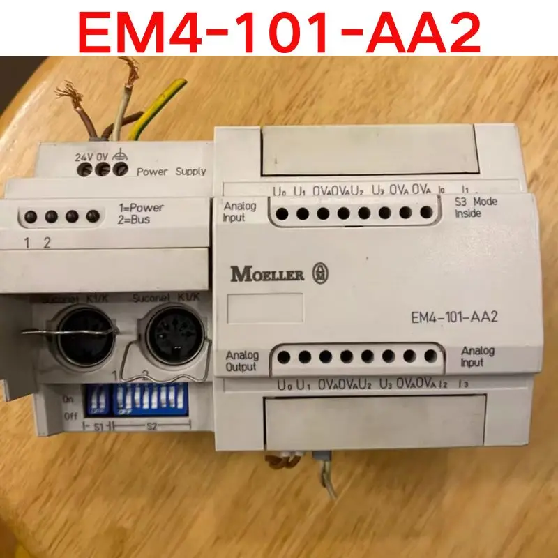 

Second-hand test OK. PLC module EM4-101-AA2