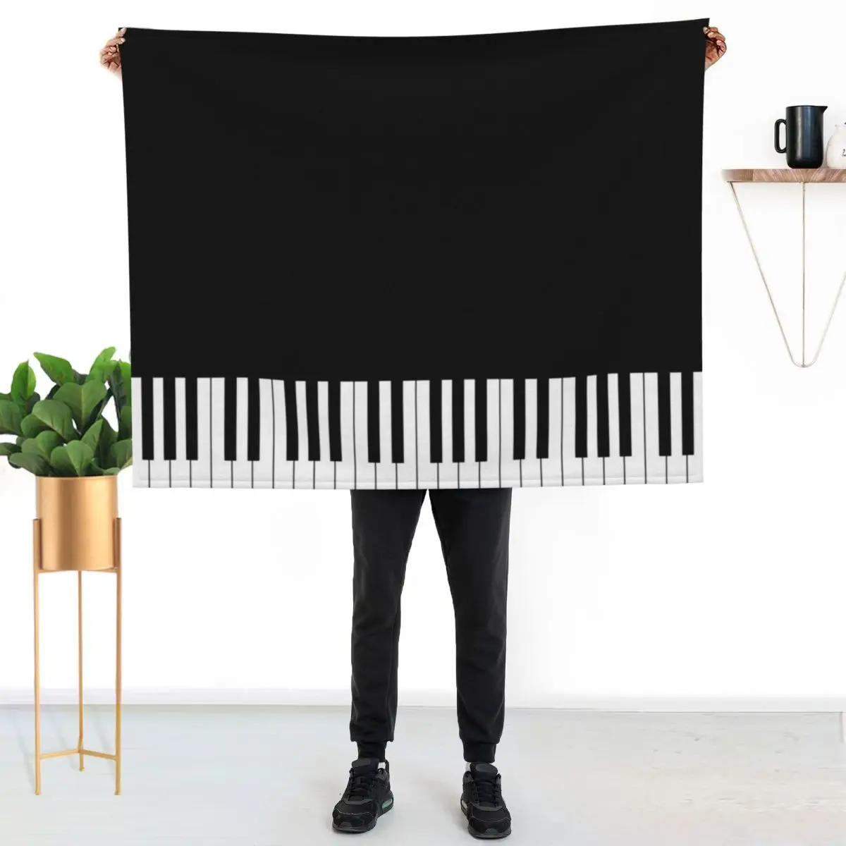 Piano keys Black & white Throw Blanket Vintage Sofa Quilt Travel Flannel Fabric Soft Big Decorative Beds Blankets