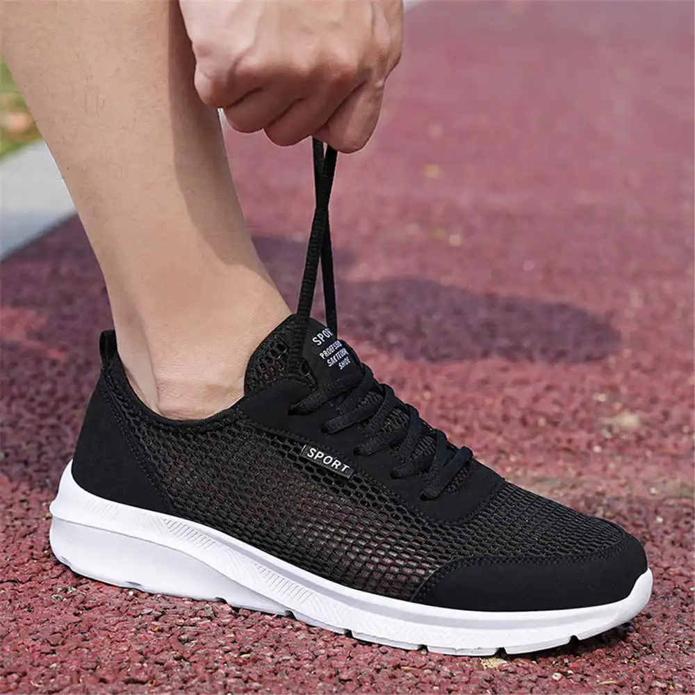 Baño de playa ligero para hombre, zapatos negros, zapatillas altas, botas altas para hombre, zapatillas deportivas baratas de alta gama, zapatos soleados de bajo costo