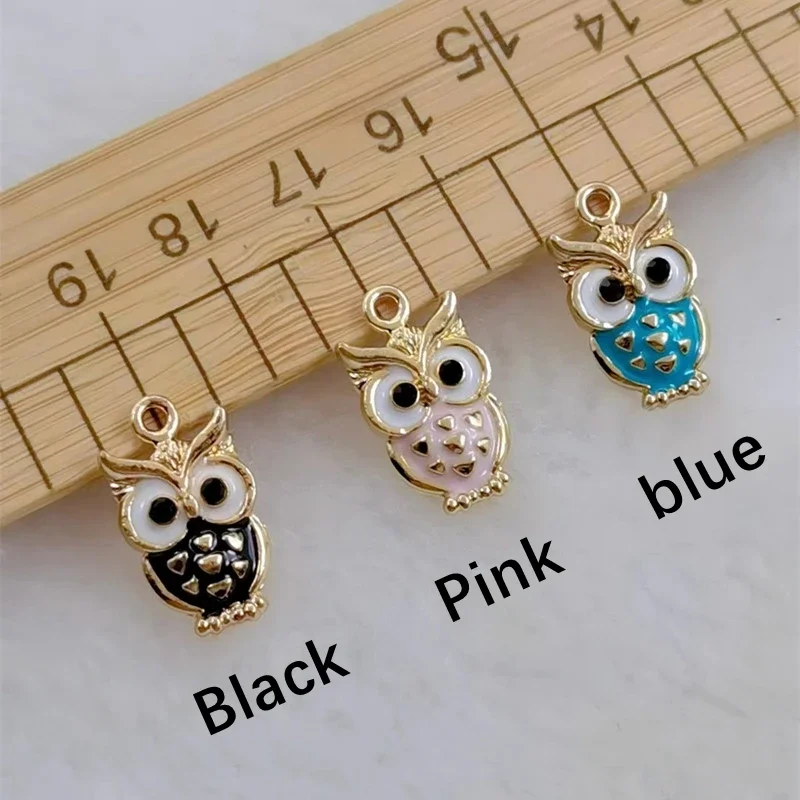 Cartoon cute owl keychain with big eyes cute animal owl glass convex keychain for men and women car bags pendant jewelry