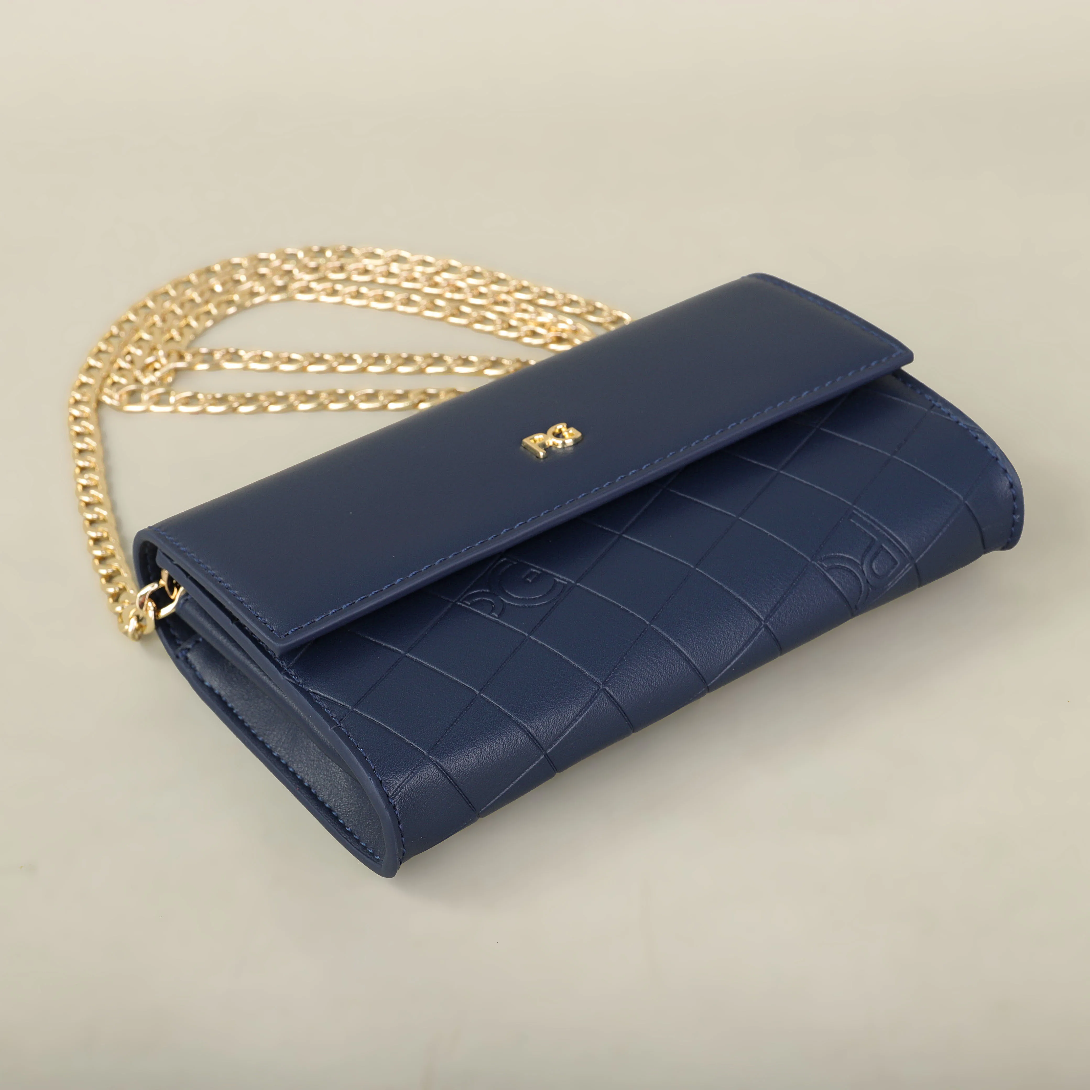 PG 2026 Damen Klassische Umhängetasche Hochwertige Modische Vielseitige Schultertasche mit Kette im Ausverkauf – Detail 9