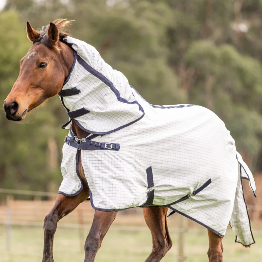 Lightweight Breathable Windproof Waterproof Horse Rug With Detachable Neck Cover Durable Outdoor Equine Protection Blanket