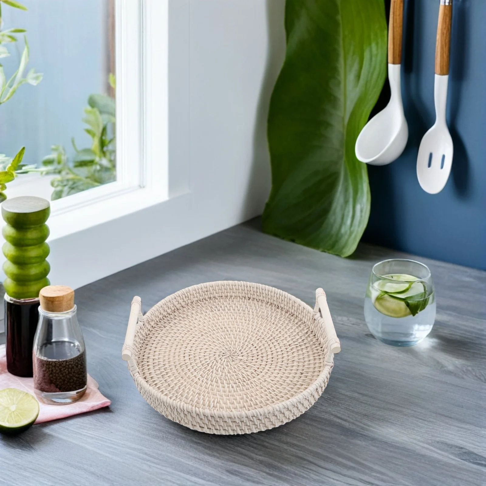 

Handwoven Round Rattan Tray Woven Serving Platter with Sturdy Handles for Tabletop Organization Fruit Bread Serving Decorative