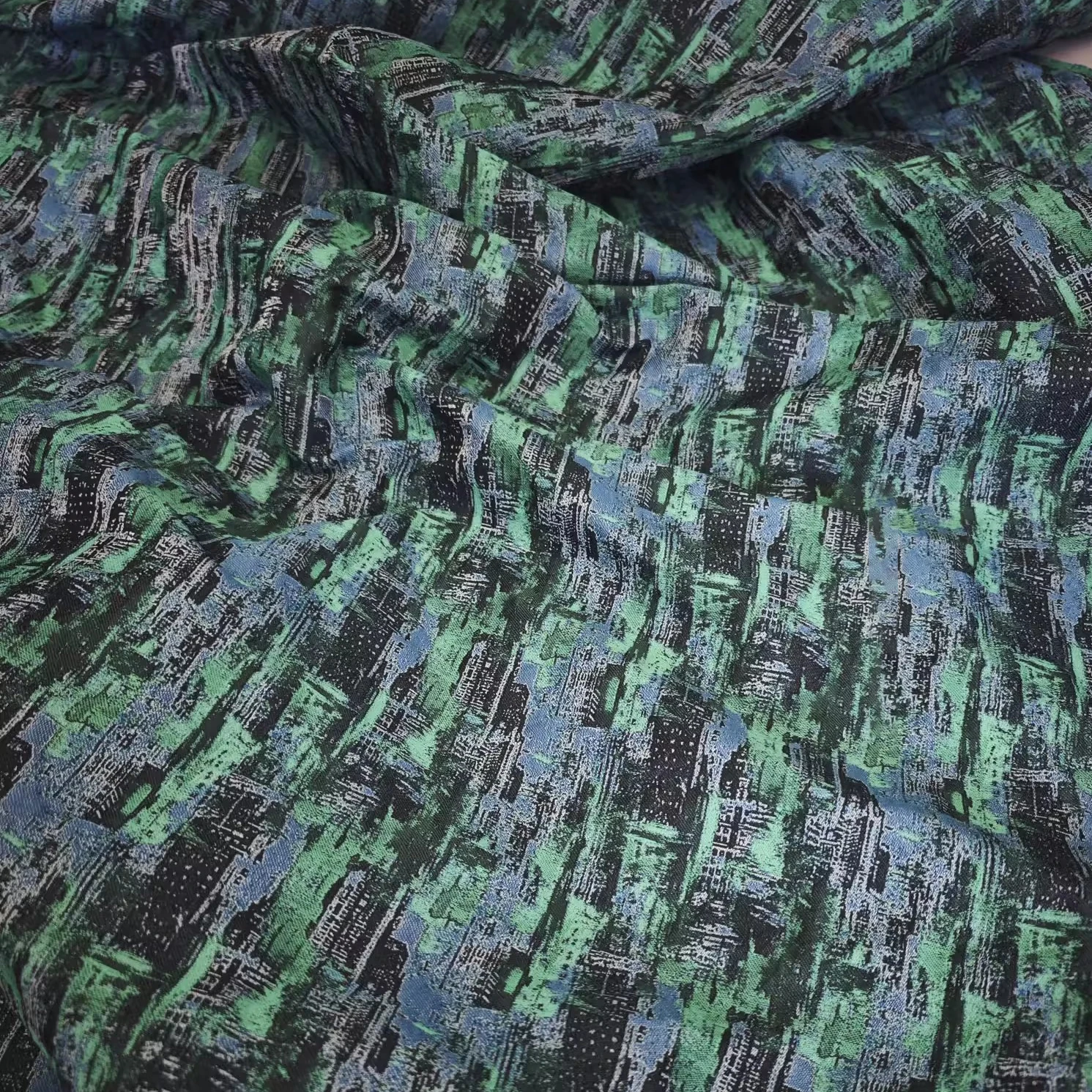 

1yard Green irregular jacquard weave texture fabric Designer Fashion Creative Stage Tops,Bottoms and Fabrics for clothing