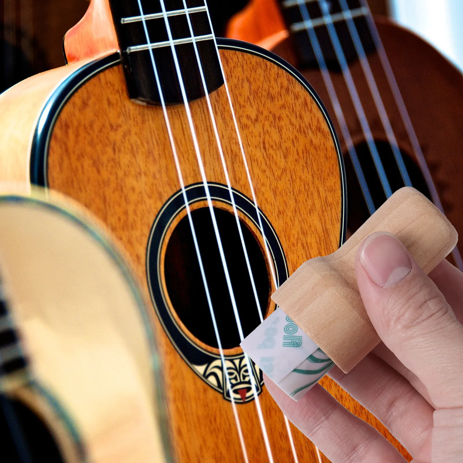 Guitar String Cleaning Wax Lubricant Set Rust Protection Care Oil Extends String Life Improves Tone