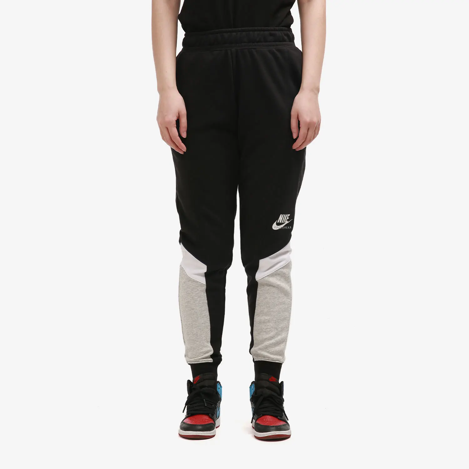 

Nike genuine New Women's Tapered Casual Sport Pants CZ8609-010