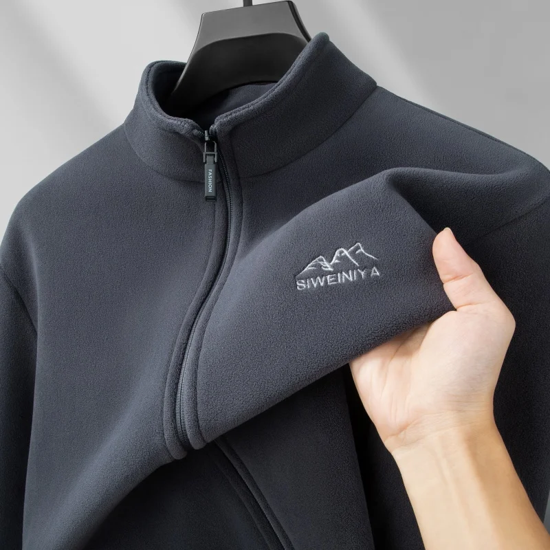 

Осень-зима новая мужская утепленная флисовая куртка с воротником-стойкой на молнии высокого качества с вышивкой, теплая повседневная мужская одежда для отдыха и отдыха