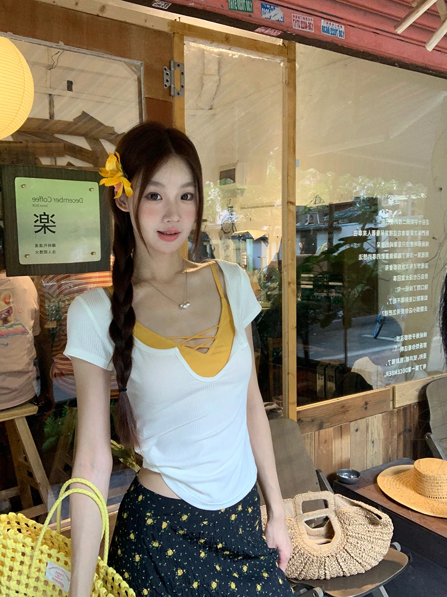 

Slim Fit ort Sve T-irt Women's White Color Commute Sle Summer Faion Top Quali Material Elastic Fiber