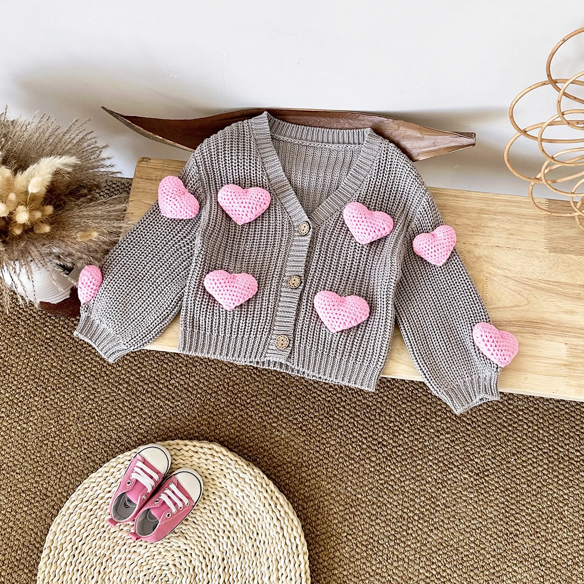 0-3Y Baby Autumn Clothes Girls Button Cardigan Sweater New Baby Tops Winter Stylish Sweet Heart Woolen Coat Korean Baby Sweaters