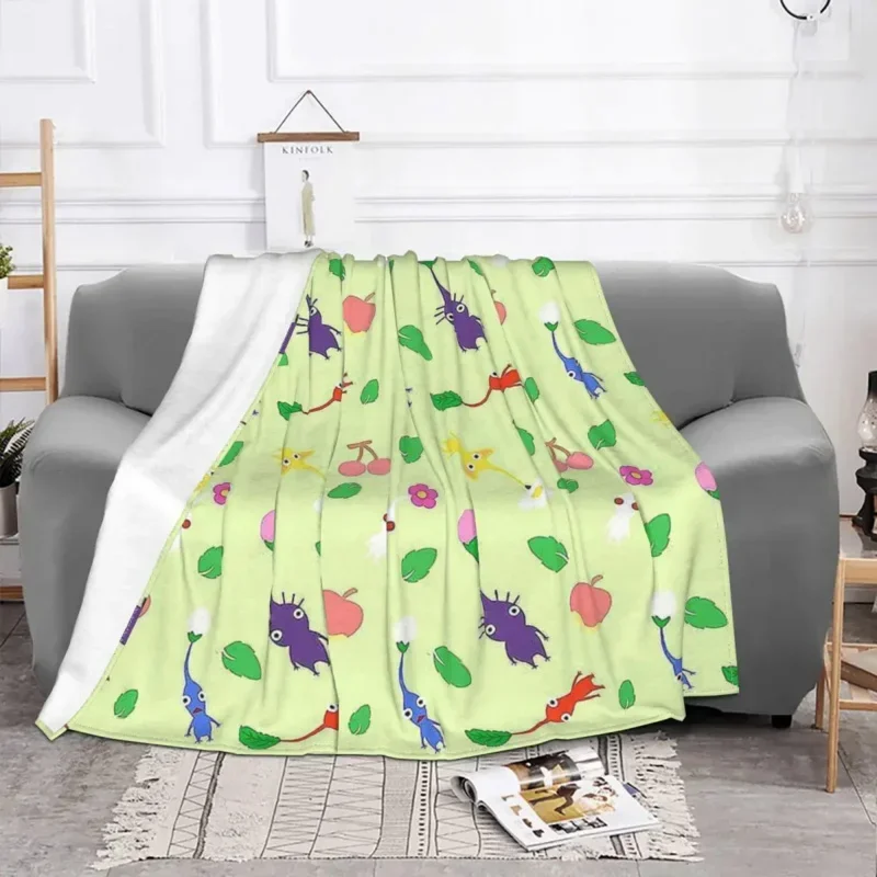 Game Blanket Flannel Decoration Cute Pikmin Pattern Portable Home Bedspread